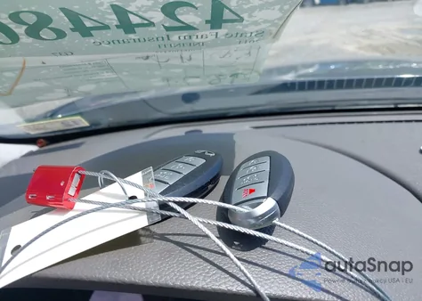 2011 Infiniti G37 Journey z USA, uszkodzony, nr VIN JN1CV6AP9BM305427